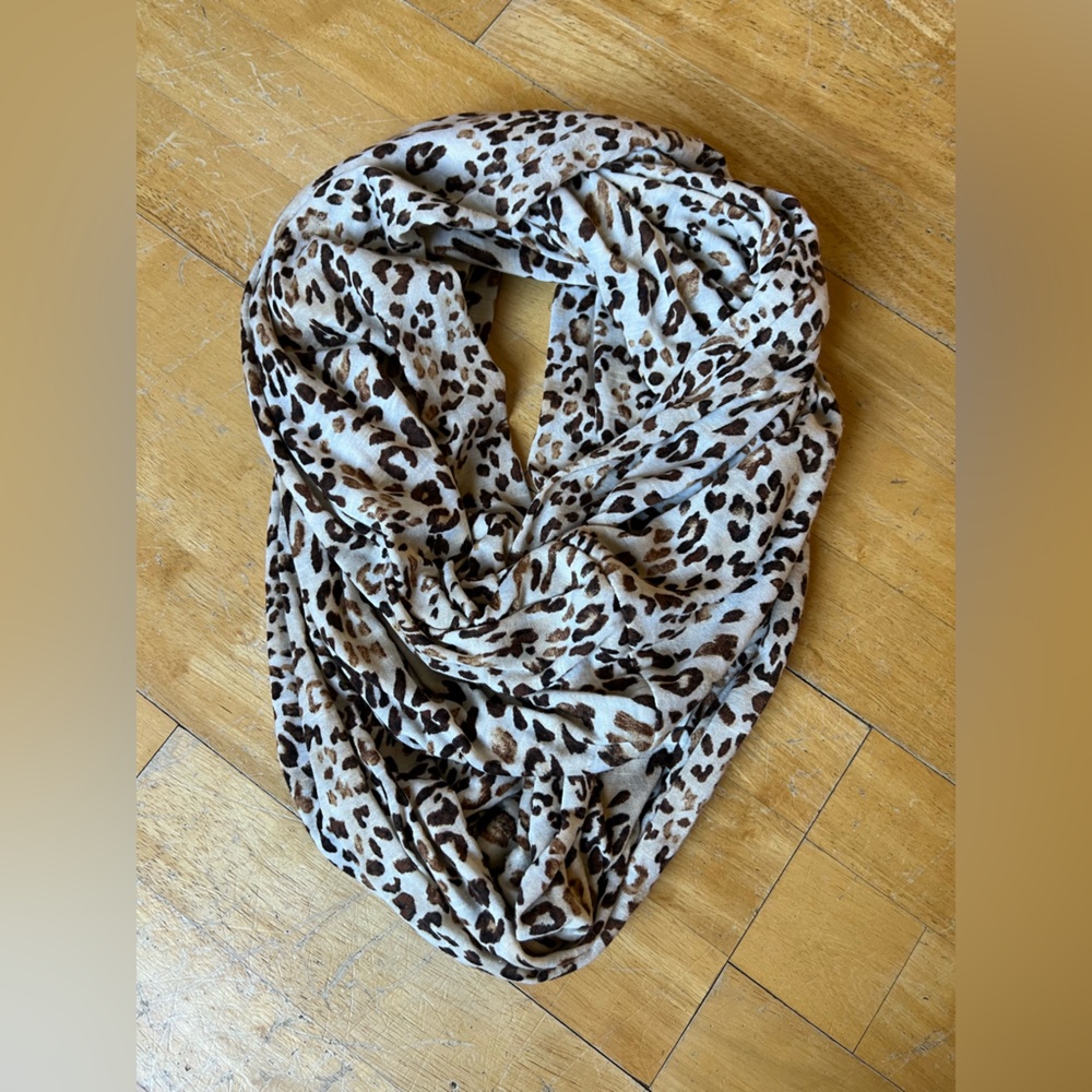 BKE Animal Print Scarf